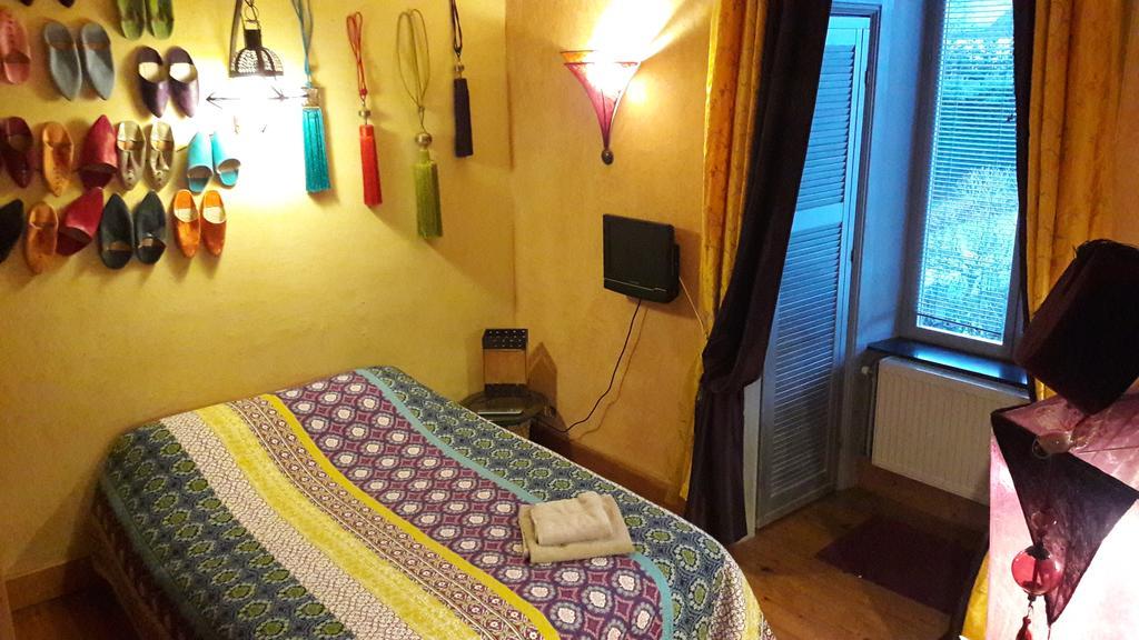 B&B Le Bonimenteur Charleroi Luaran gambar